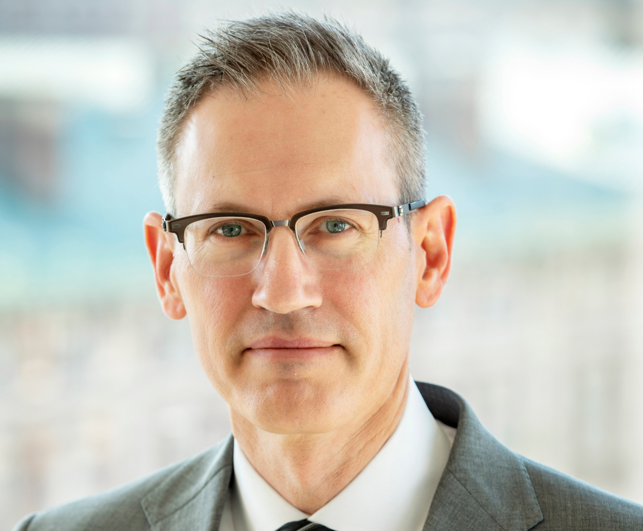 Headshot of Roger Mosier