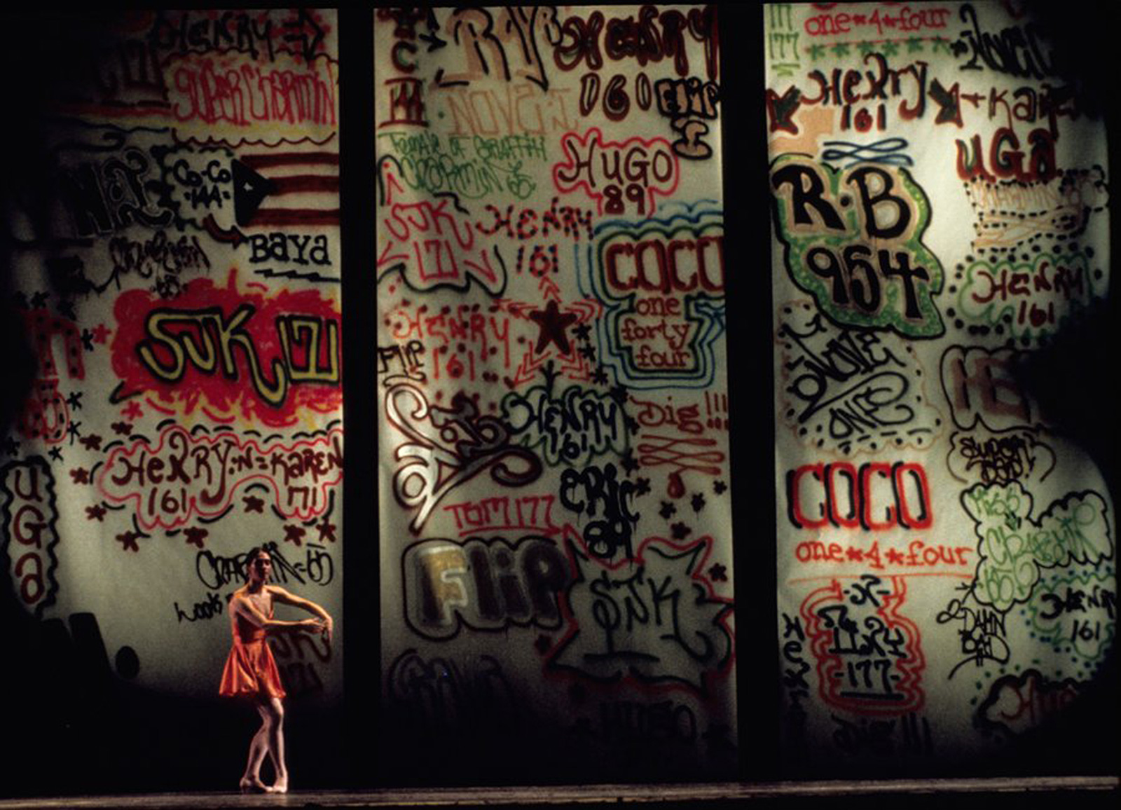 Dancer and graffiti
