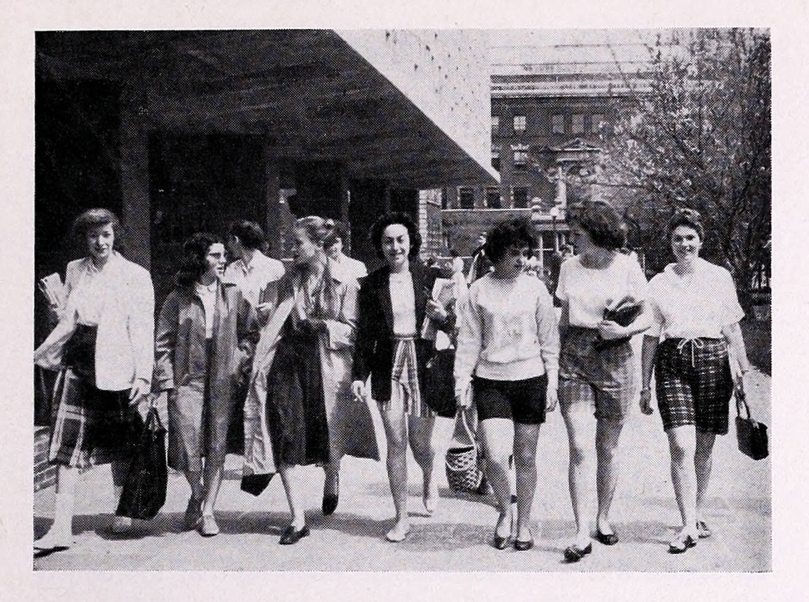 Students on campus 1960