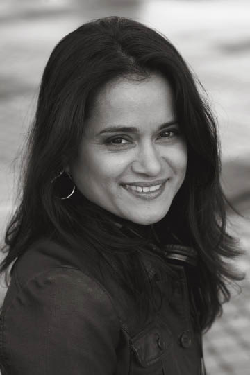 Indesign/fall 2012/veena Sud Headshot Bw Opt.jpg