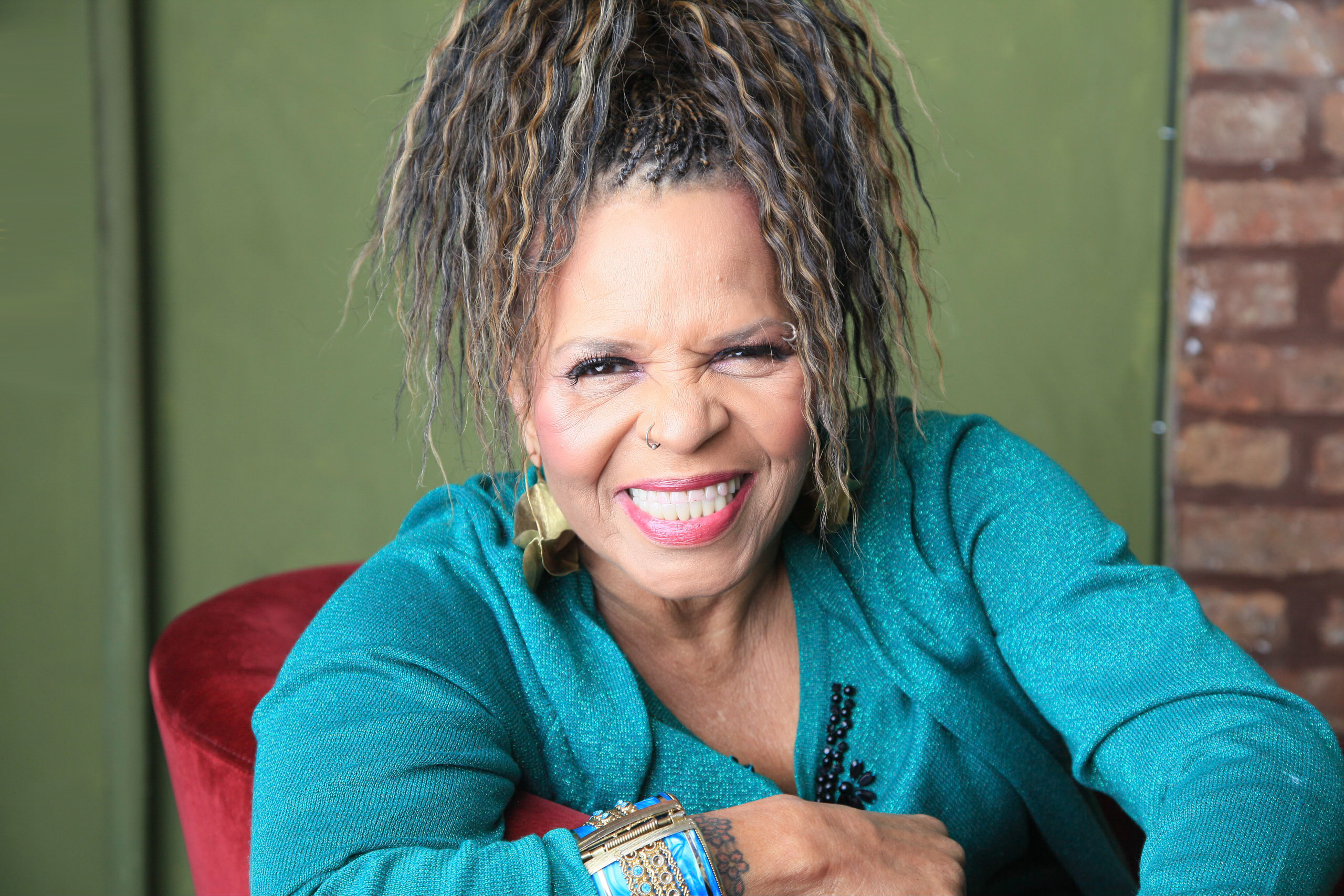 Shange Highres2.jpg