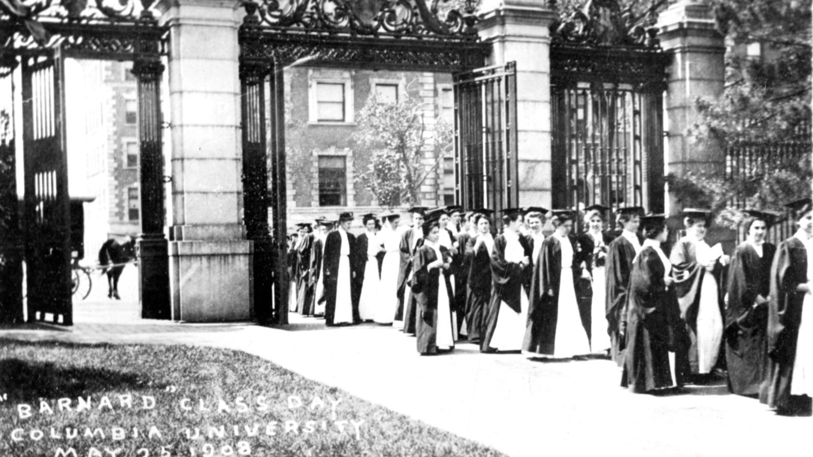 Barnard graduates marching through the College gates in 1908