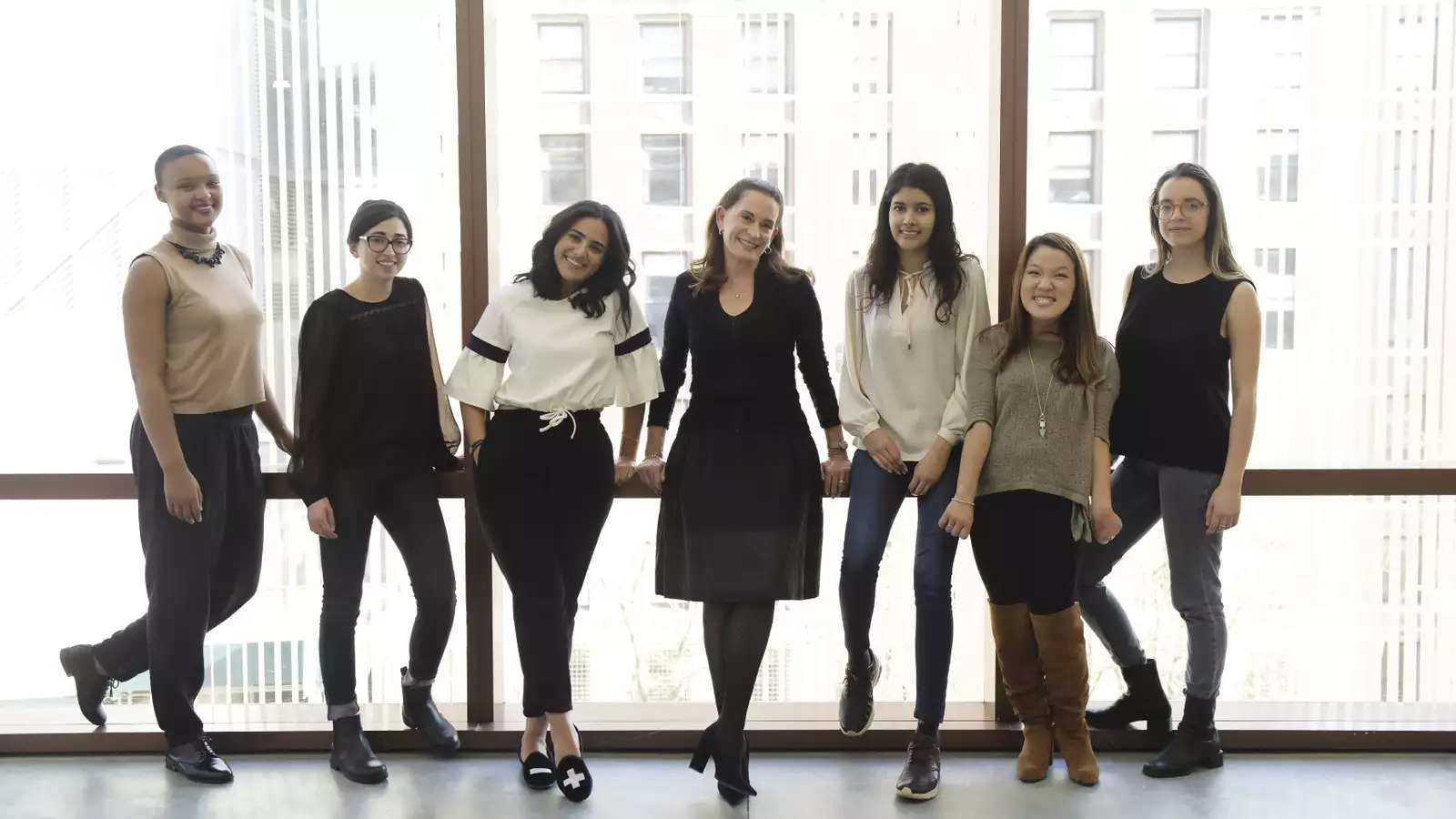 DaMonique Ballou ’17, Amel Abid ’17, Joud Al Shdaifat ’17, Spar, Kalpana Mohanty ’18, Sarah Kim ’17, and Camila Puig ’17