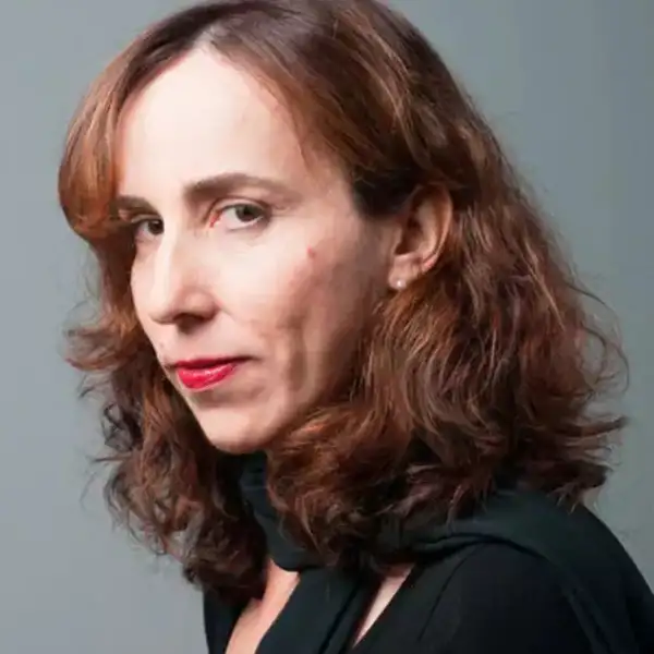 Elizabeth Bernstein headshot