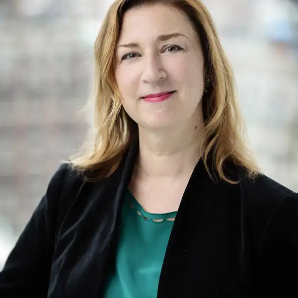 Daniela Kempf headshot