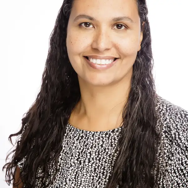 Lisa Edstrom headshot