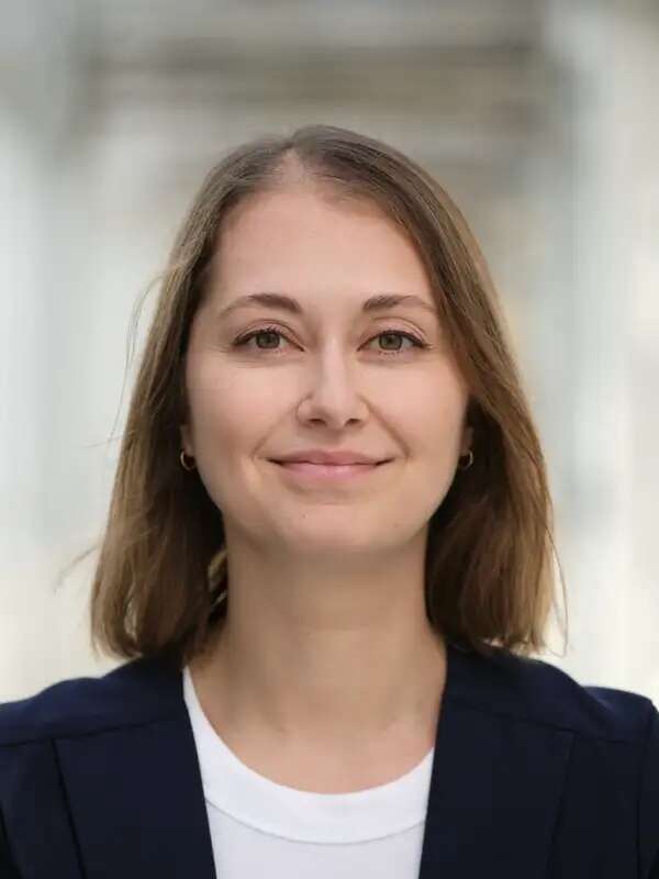 Zoie Diana Headshot