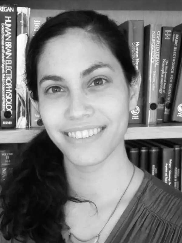 Adrienne Santiago Headshot
