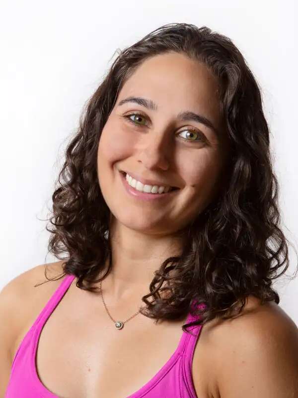 Danielle Kipnis headshot