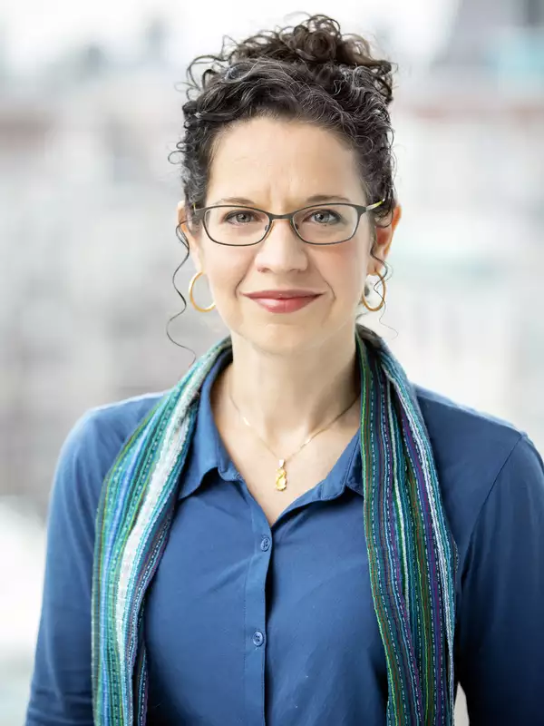 Nara Milanich headshot