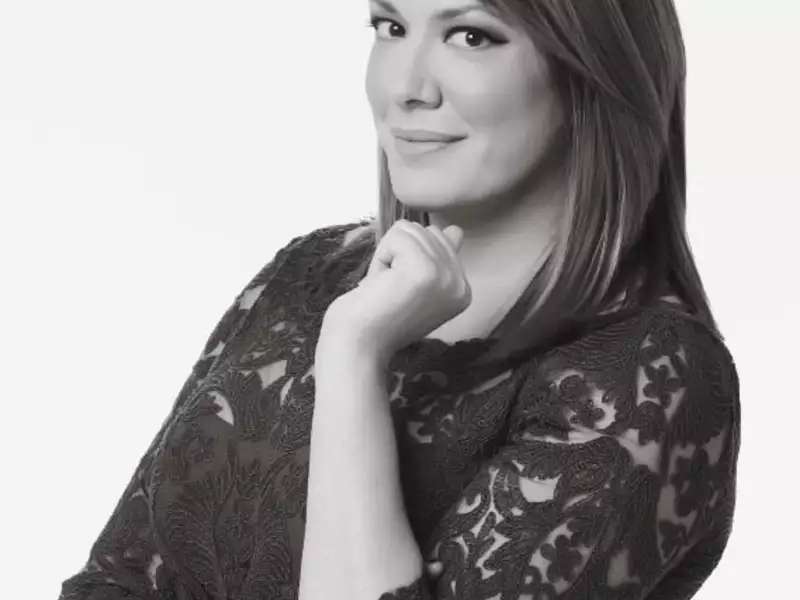 Michelle Colins Bw Opt.jpg