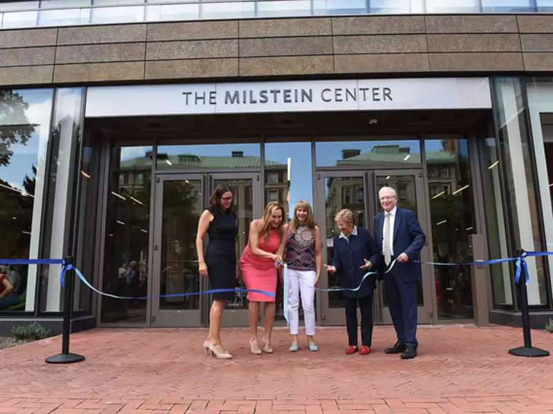 News/images/milstein Ribbon Cutting.jpg