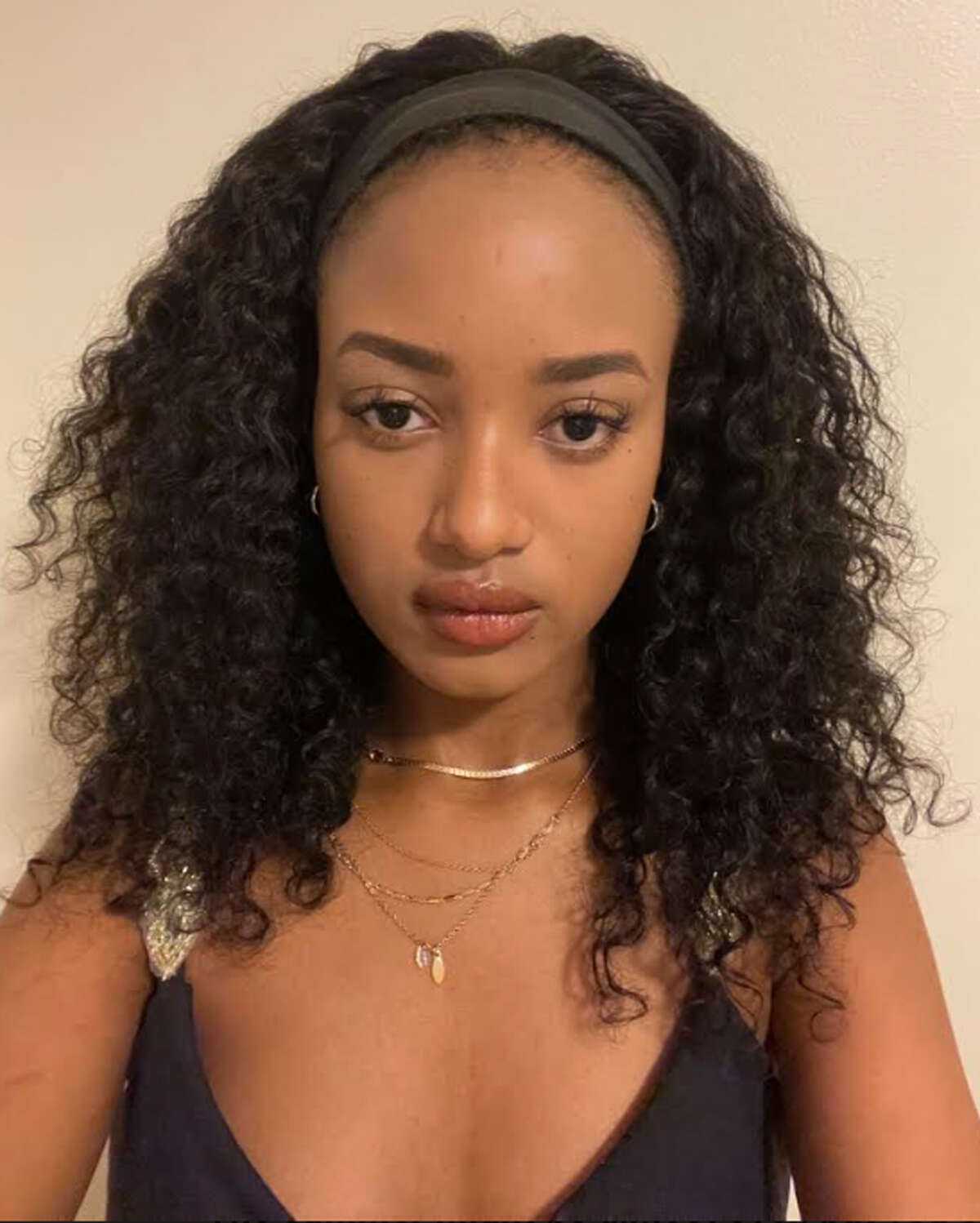 slide.entity.field_image.0.entity.field_media_image.0.entity.alt